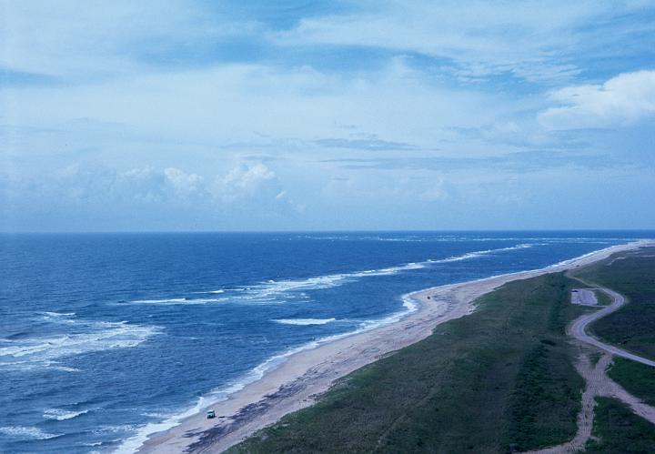 p1967_001-018m.jpg